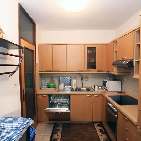 Snowball Apartment
